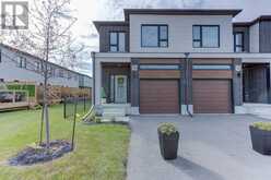 79Q - 72 BUR OAK COMMON | Cambridge Ontario | Slide Image One