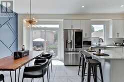 434 RITAS AVENUE | Newmarket Ontario | Slide Image Thirteen