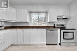 67 CATHEDRAL BLUFFS DRIVE | Toronto Ontario | Slide Image Twelve