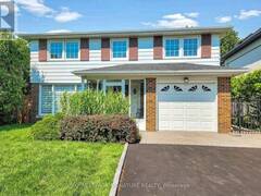 67 CATHEDRAL BLUFFS DRIVE Toronto Ontario, M1M 2T6