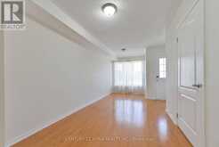 5245 MAJOR MACKENZIE DRIVE E | Markham Ontario | Slide Image Five