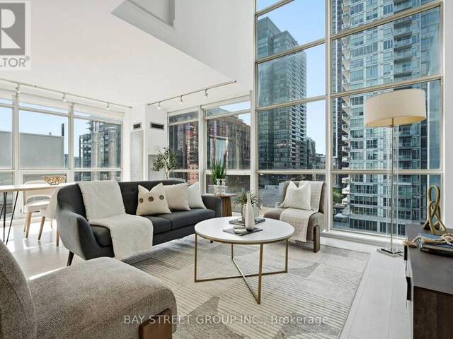 925 - 36 BLUE JAYS WAY Toronto Ontario, M5V 3T3 - 2 Bedrooms Condo For Sale