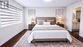 61 MAGDALAN CRESCENT | Richmond Hill Ontario | Slide Image Thirty-two