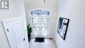 61 MAGDALAN CRESCENT | Richmond Hill Ontario | Slide Image Three
