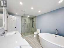 21 MAYVERN CRESCENT | Richmond Hill Ontario | Slide Image Thirty
