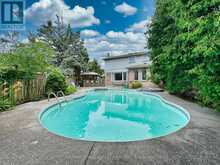 21 MAYVERN CRESCENT | Richmond Hill Ontario | Slide Image Five