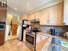 73 STATELY WAY | Markham Ontario | Slide Image Eleven