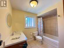 73 STATELY WAY | Markham Ontario | Slide Image Seventeen