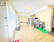 73 STATELY WAY | Markham Ontario | Slide Image Twenty-five