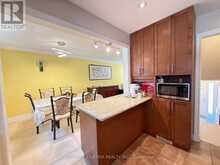 73 STATELY WAY | Markham Ontario | Slide Image Eight