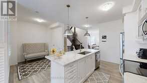 24 GEORGE PATTON AVENUE | Markham Ontario | Slide Image Ten
