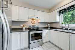 1451 RAVENSMOOR CRESCENT | Mississauga Ontario | Slide Image Fifteen