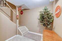 1451 RAVENSMOOR CRESCENT | Mississauga Ontario | Slide Image Thirty-two