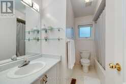 1451 RAVENSMOOR CRESCENT | Mississauga Ontario | Slide Image Thirty-one