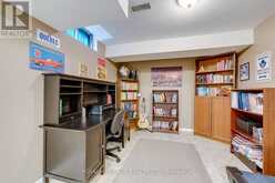 1451 RAVENSMOOR CRESCENT | Mississauga Ontario | Slide Image Thirty-seven