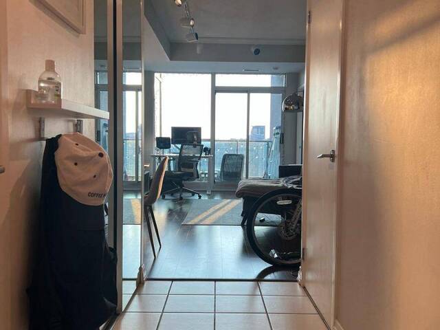 2612 - 219 FORT YORK BOULEVARD Toronto Ontario, M5V 1B1 - 1 Bedroom Condo For Sale