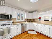 2094 WATER'S EDGE DRIVE | Oakville Ontario | Slide Image Nine