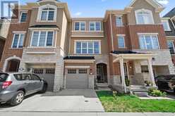 11 FUSILIER DRIVE | Toronto Ontario | Slide Image Three