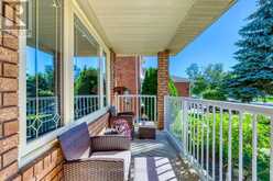 2935 KINGSWAY DRIVE | Oakville Ontario | Slide Image Four