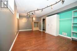 37 EBURY CRESCENT | London Ontario | Slide Image Nine