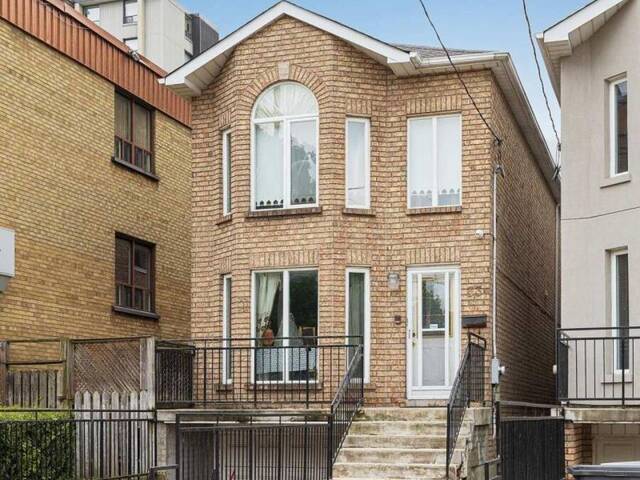 33 TORRENS AVENUE Toronto Ontario, M4K 2H9 - 5 Bedrooms Home For Sale