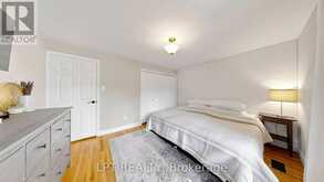 70 ROBERTS CRESCENT | Brampton Ontario | Slide Image Thirty-one
