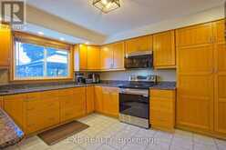 39 AINSWORTH STREET | Hamilton Ontario | Slide Image Thirteen