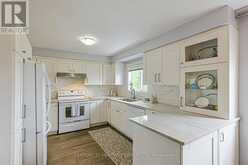22 VILLAGE GREEN LANE | Bradford West Gwillimbury Ontario | Slide Image Twelve