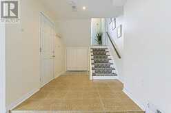 22 VILLAGE GREEN LANE | Bradford West Gwillimbury Ontario | Slide Image Thirty