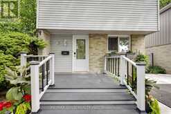 15 JACKMAN DRIVE | Brampton Ontario | Slide Image Three