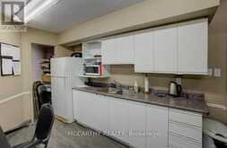 300 - 250 ROBERT STREET | Shelburne Ontario | Slide Image Ten