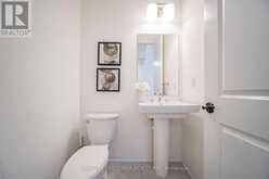 2 SILVERMILLS LANE | Markham Ontario | Slide Image Seven