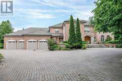 11 JARVIS AVENUE | Aurora Ontario | Slide Image One