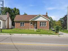 174 ST VINCENT STREET Barrie Ontario, L4M 3Z2