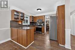 35 BLOOM CRESCENT | Barrie Ontario | Slide Image Eight