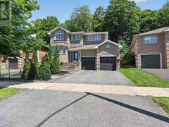 35 BLOOM CRESCENT Barrie Ontario, L4N 0S8