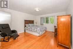 72 MOUNTAIN AVENUE N | Hamilton Ontario | Slide Image Nineteen