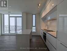 811 - 6 DAVID EYER ROAD | Richmond Hill Ontario | Slide Image Six
