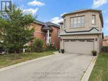 552 WILDGRASS ROAD | Mississauga Ontario | Slide Image Four