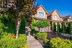 124 BONNIE BRAES DRIVE | Brampton Ontario | Slide Image Two