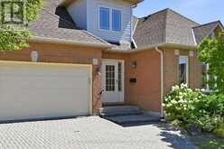 47 - 1150 SKYVIEW DRIVE | Burlington Ontario | Slide Image Four