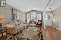 25 ERIC BURKE COURT | Hamilton Ontario | Slide Image Six