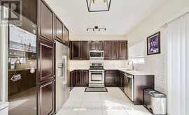 7 BELLOTTI CRESCENT | Ajax Ontario | Slide Image Ten