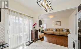 7 BELLOTTI CRESCENT | Ajax Ontario | Slide Image Thirteen