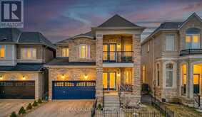 7 BELLOTTI CRESCENT | Ajax Ontario | Slide Image One