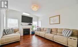 7 BELLOTTI CRESCENT | Ajax Ontario | Slide Image Eight