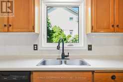121 FIRST ROAD W | Hamilton Ontario | Slide Image Thirteen