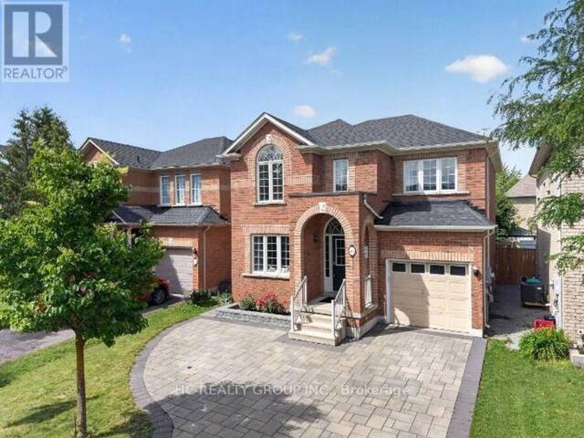 86 BEARE TRAIL Newmarket Ontario, L3X 3B3 - Property For Sale