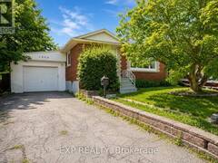 1202 SUN VALLEY COURT Oshawa Ontario, L1J 3N2