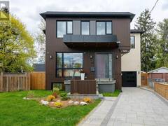 24 MERRITT ROAD Toronto Ontario, M4B 3K5